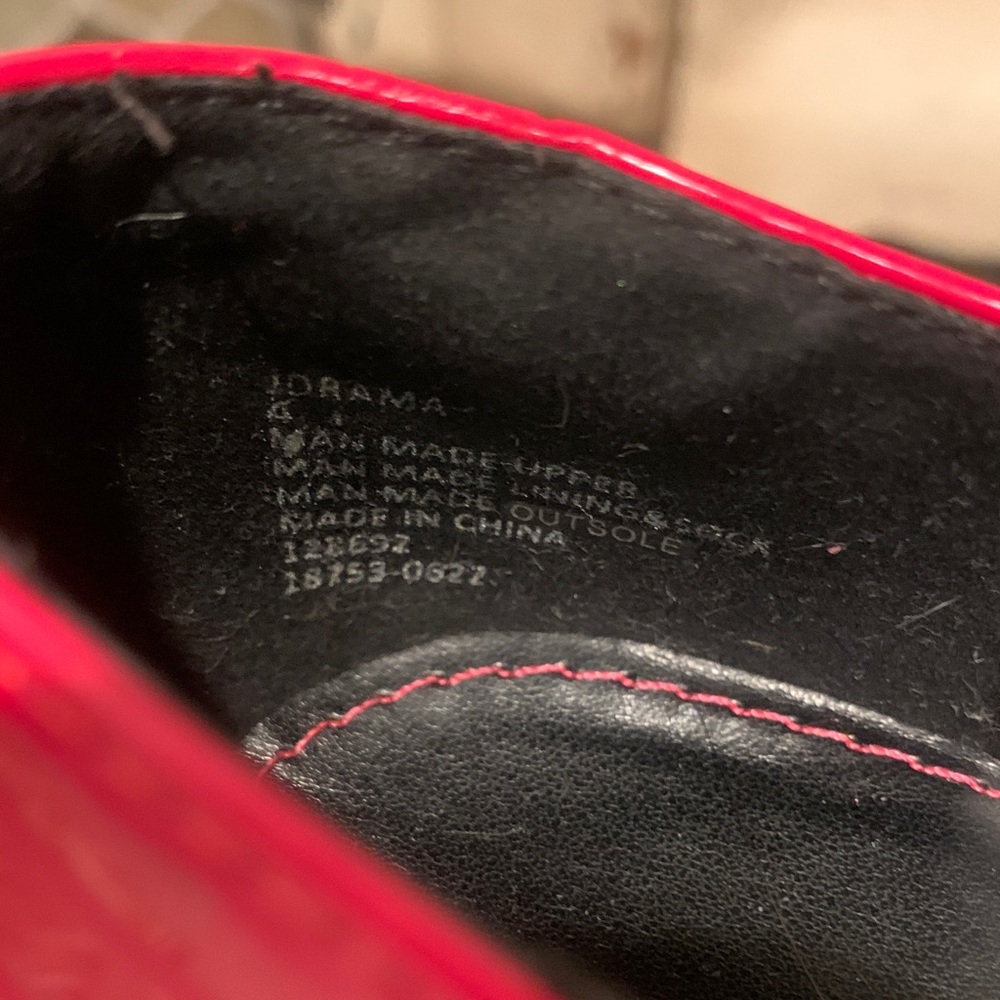 Steve Madden Bold Red Heels - Picture 8 of 8